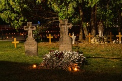 Adele-Brice_s-Grave-on-Anniversary-of-the-Fire